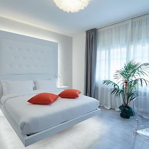 Via Roma 25 Bed&Breakfast